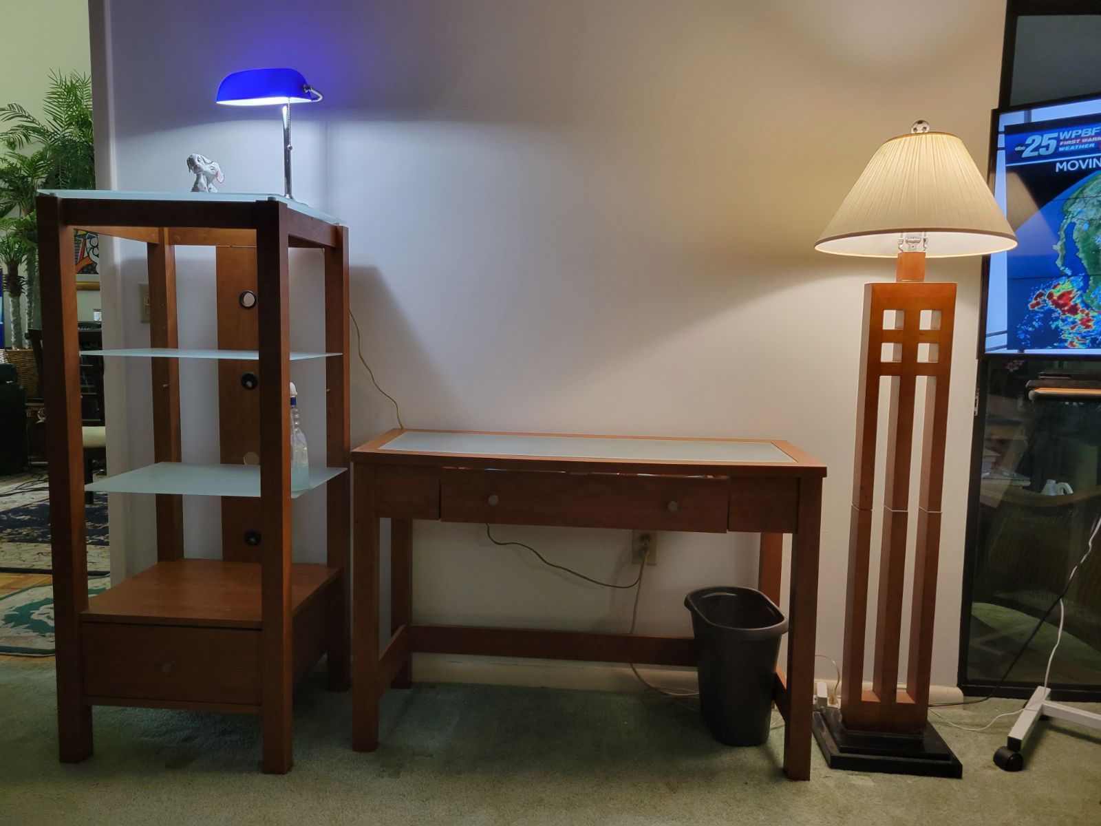 Desk Set