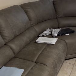 Recliner Sofa 