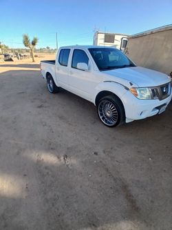 Nissan Frontier sv 2012