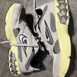 Nike Air Zoom Fire Grey Yellow Size 10