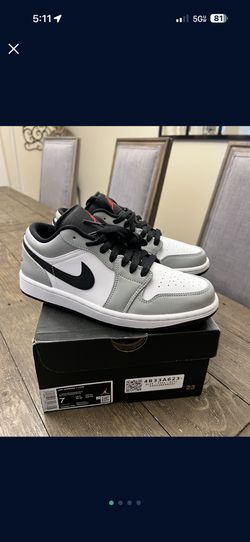 Air Jordan 1 Low “Grey/White/Black” – Size 7