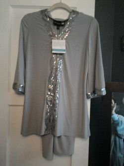 Dressy pant suit small