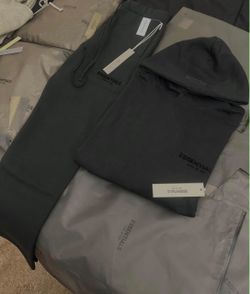 Essential sweat sets