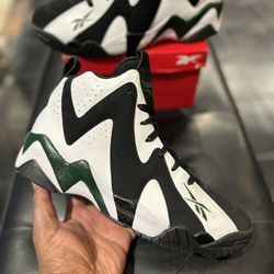 Reebok Kamikaze Shawn Kemp Size 11.5  Men Shoes