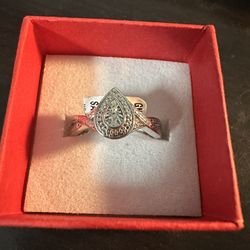 Natural Diamond Ring In Sterling Silver Size 7