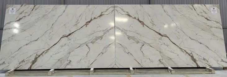 Goldie Quartz Slab 138x78 Super Jumbo, 75 sq ft, Delivered