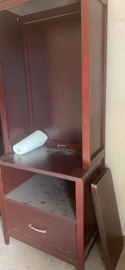Dresser And Cabinet 