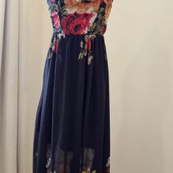 Floral halter maxi dress – black with red & orange roses – size XS P