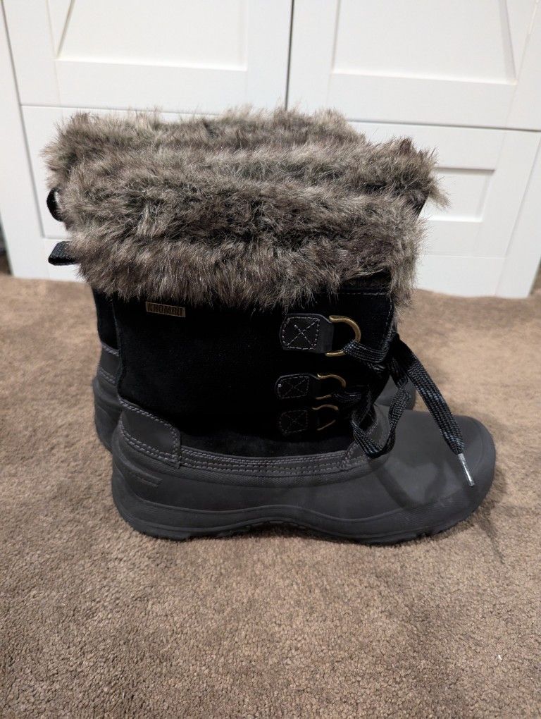 Women's Khombu Winter/Snow Boots Size 11....$20