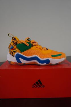 D.O.N Issue 3 Basketball Ball Shoe