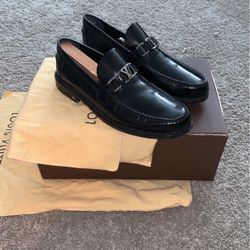 Louis Vuitton Loafer 