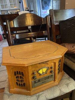 Old Radio 