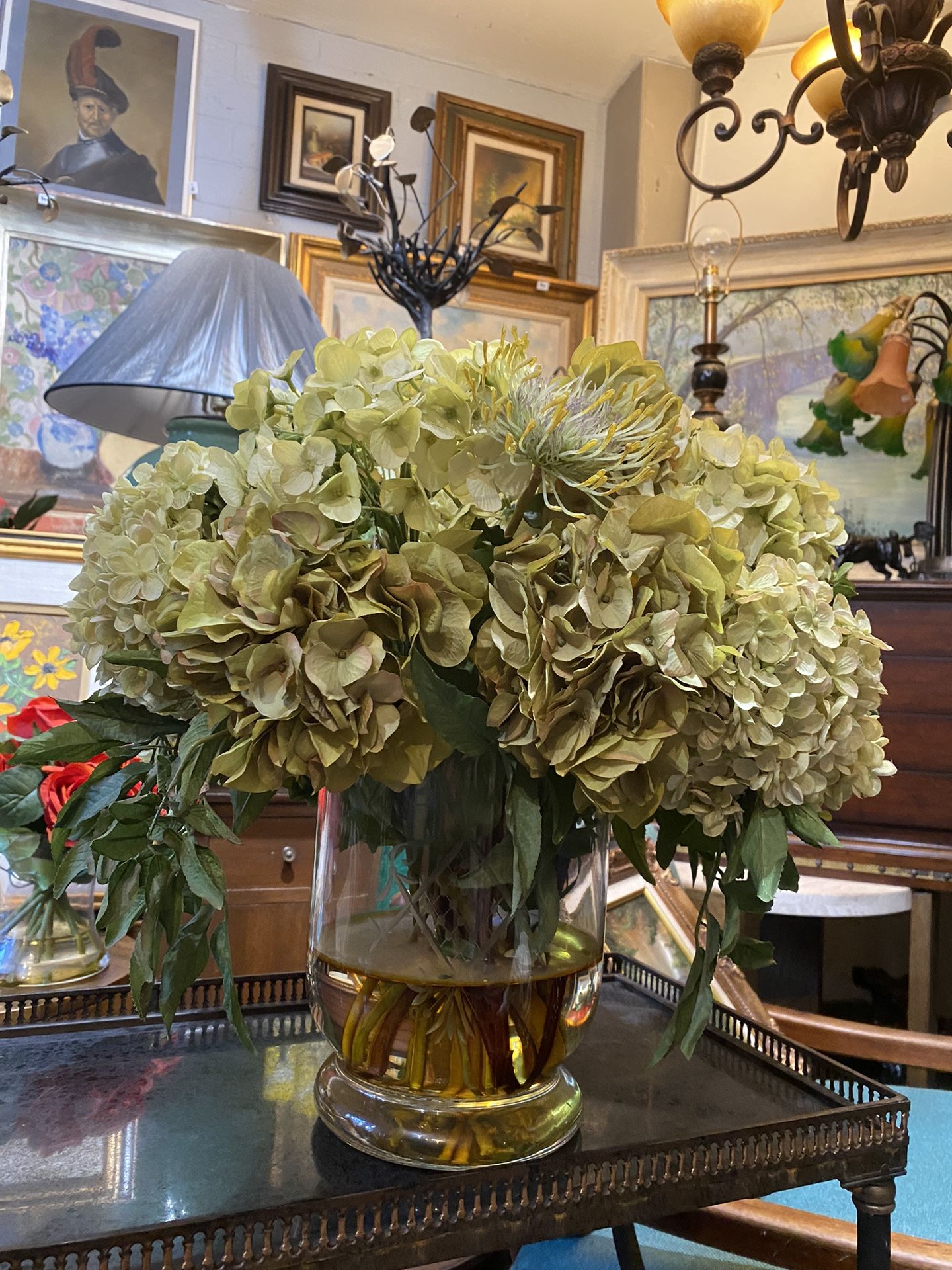 Diane James beautiful vase, artificial flowers, large