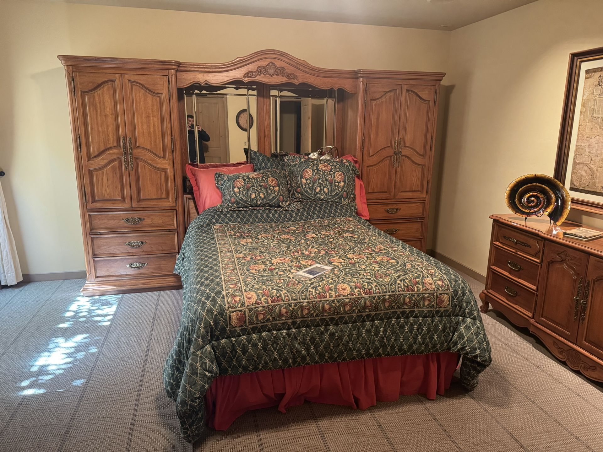 Antique Bedroom Set