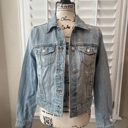 Women’s Jean Jacket 