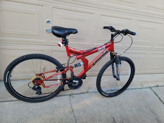Mongoose XR-75 Mountain Bike