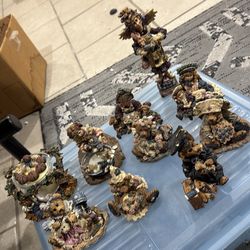 Authentic Boyds Bears Figurine