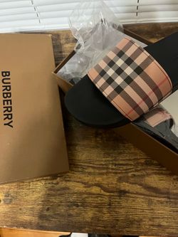 Burberry slides