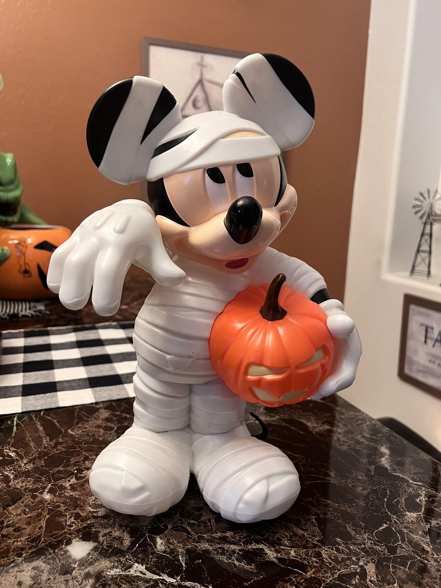 Mickey Mouse Mummy