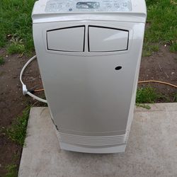 AIR CONDITIONER / DEHUMIDIFIER WITH REMOTE FOR SALE