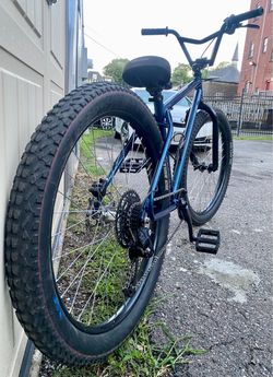 Se Bike 40 anniversary om duro