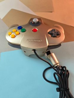 Nintendo-Branded Gold Nintendo 64 Wired Controller