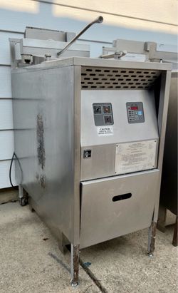 Commercial Broaster Model 1800GH Natural Gas Pressure Fryer