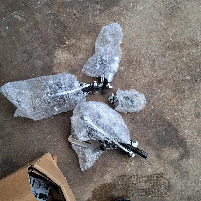 4 Set Jaw Puller