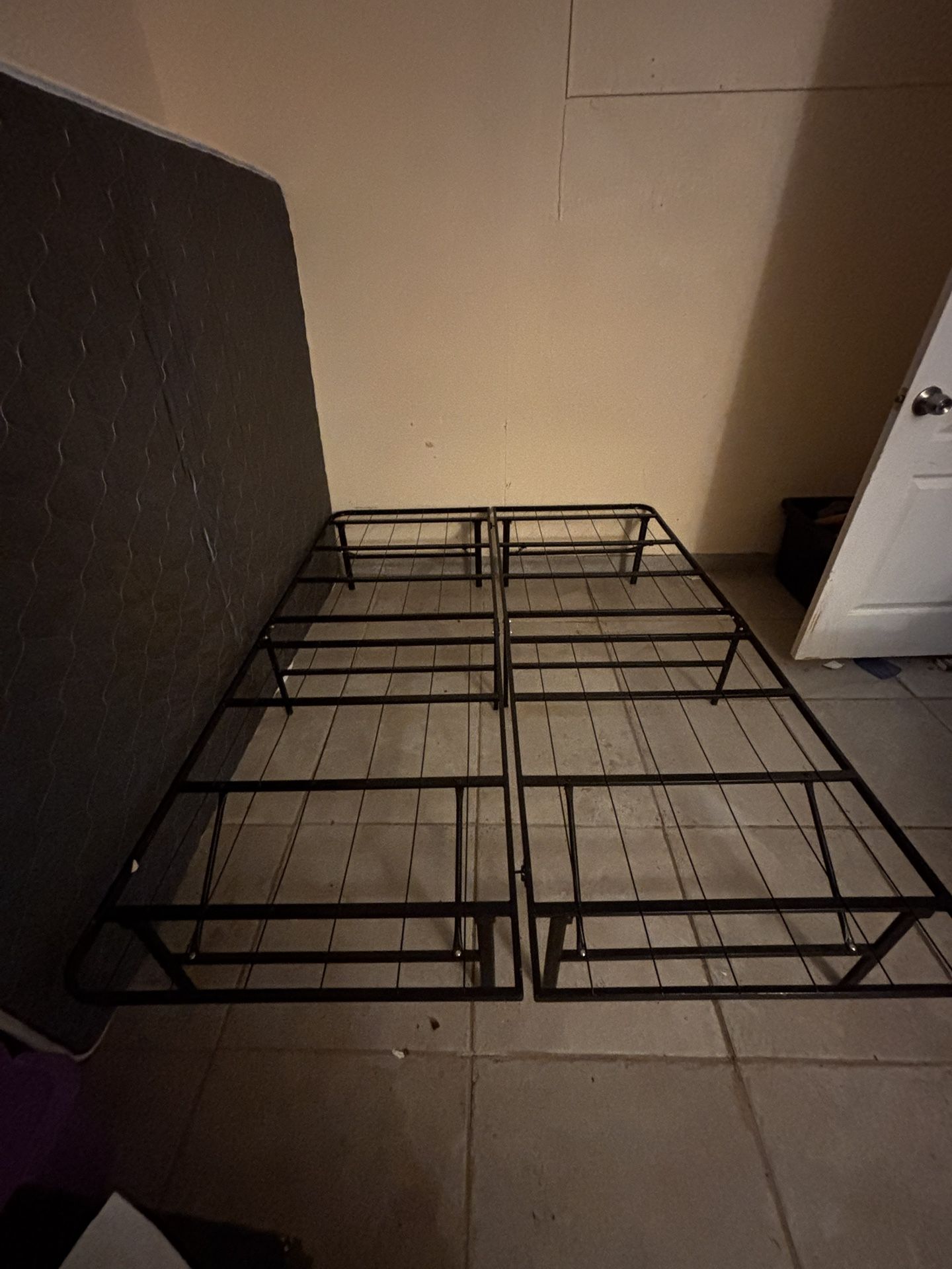 Queen Bed Frame 