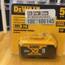 DEWALT 20-Volt MAX XR Premium Lithium-Ion 5.0Ah Battery