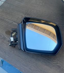 Mercedes Right Side Door Mirror GI320 GI450 GI(contact info removed)-2008