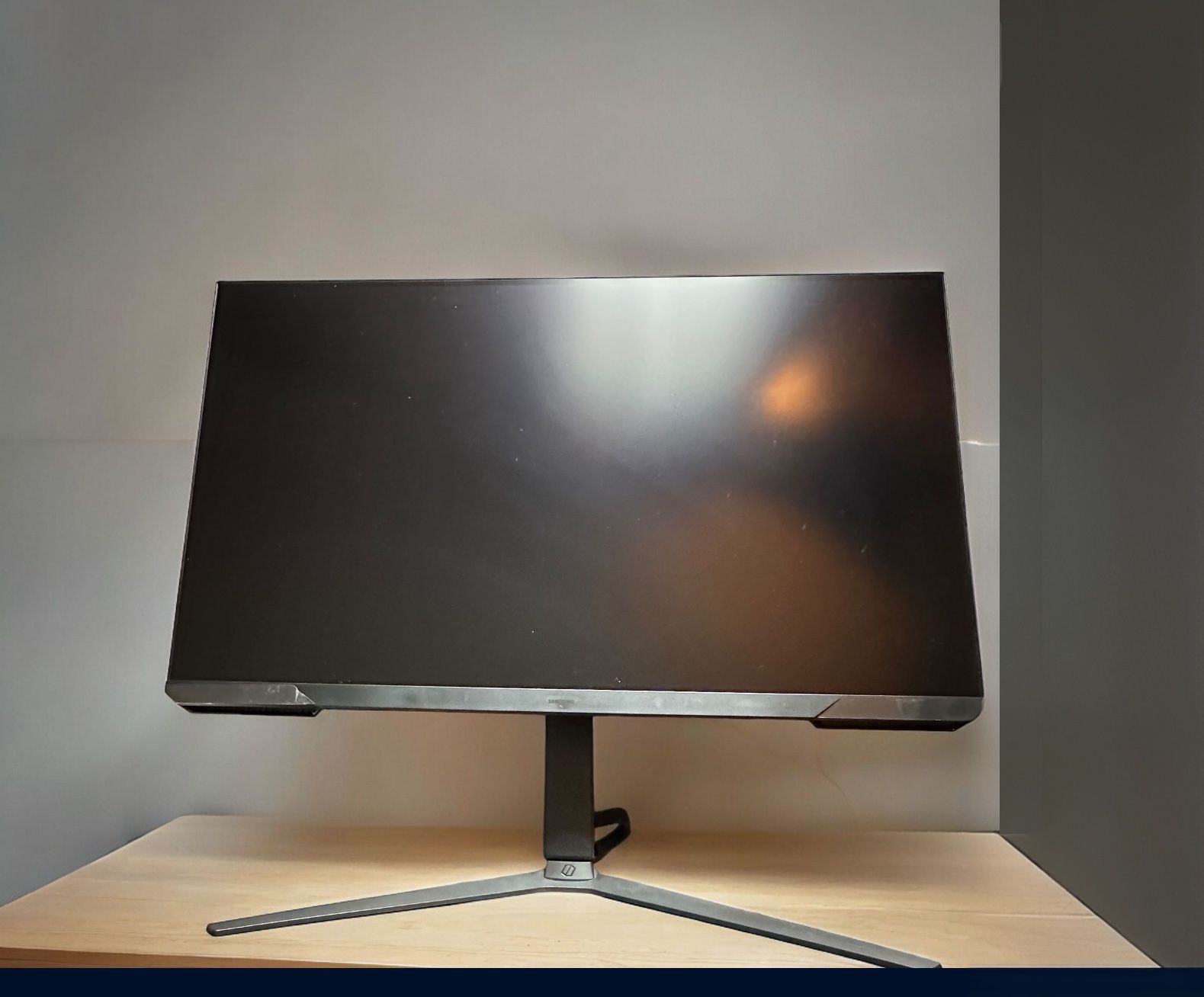 Samsung - Odyssey G51C 32" QHD FreeSync Premium Gaming Monitor with HDR10 (DisplayPort, HDMI)