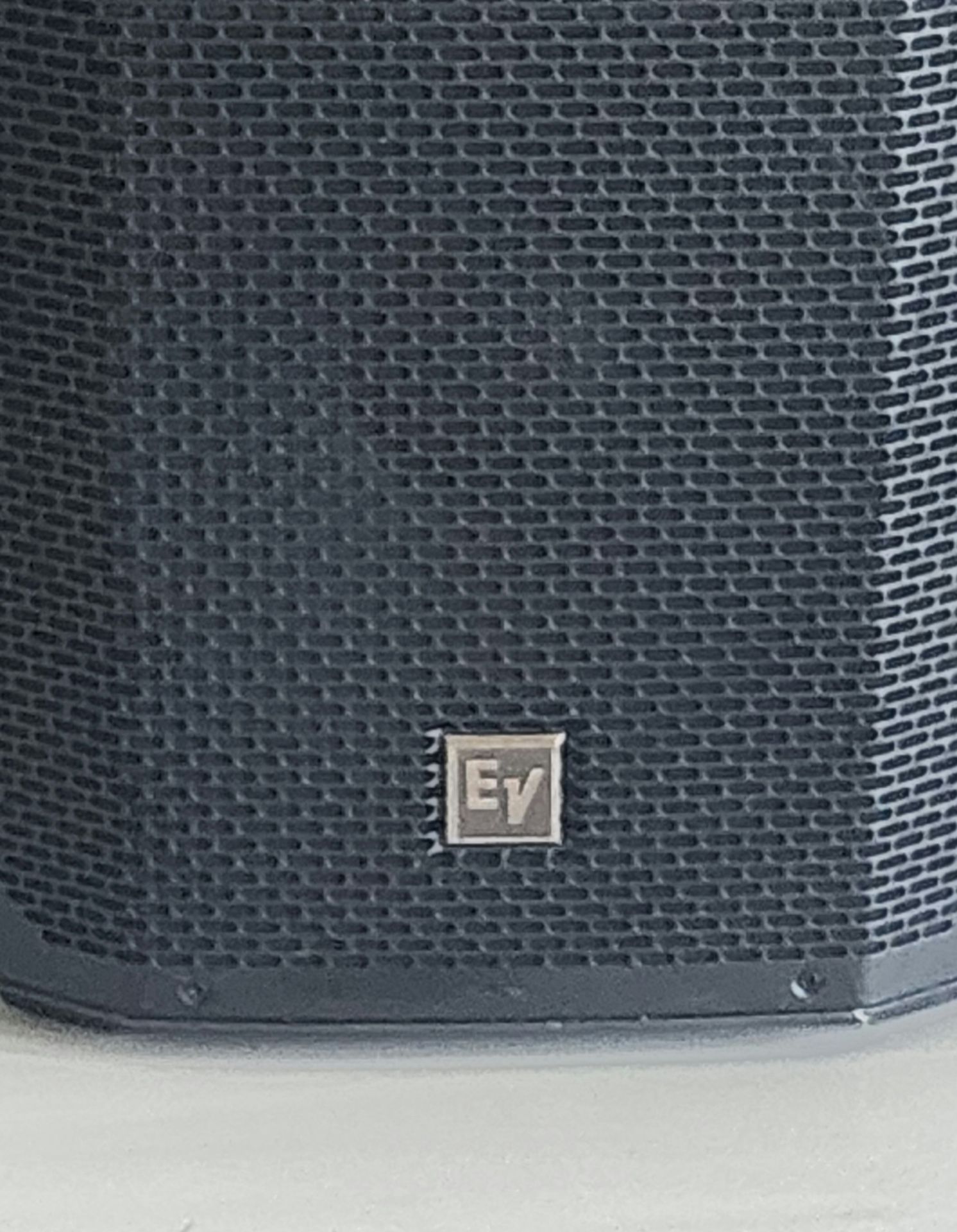 EV Everse 12 Wireless Bluetooth Speaker