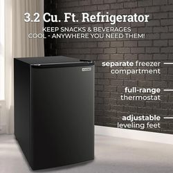 Igloo 3.2 Cu.ft. Single Door Compact Refrigerator with Freezer 