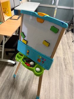 Vtech talking art easel