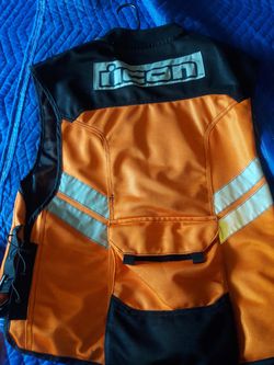 Motorcycle ICON reflector vest