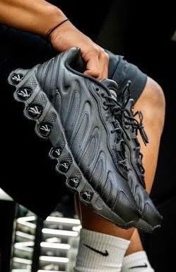 NIKE AIR MAX DN8 LEATHER BLACK SIZE 11 MEN’S