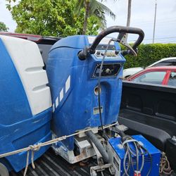 PAS20-DXBC Predator 20" Battery Powered Automatic Scrubber

Used
