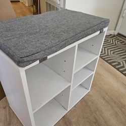 Entryway Bench/ Shoe Cubby - Free