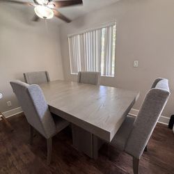 Table And Chairs 