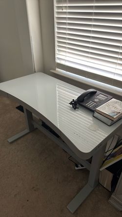 White Glass Top Electric Standing Desk