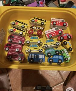 Carritos De Madera