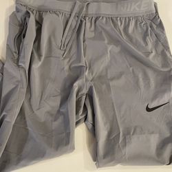 Nike Men’s Pro Dri-Fit Flex Vent Max Training Pant