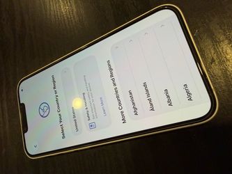 iPhone 16e White 128gb unlocked