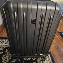 Delsey carry on luggage bag