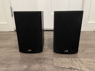 Polk T15 Black Bookshelf Speakers