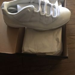 Nike Air Jordan 11 Retro Low