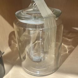 Large glass jar never used