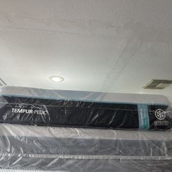 King Queen Size Tempurpedic ProAdapt,  ProBreeze,  LuxeBreeze Mattress  Pro Breeze /Luxe Adapt /Pro Adapt /Adapt /cloud /Tempur pedic contour Supreme 