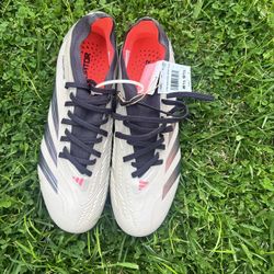 ADIDAS PREDATOR PRO FG SIZE 8.5